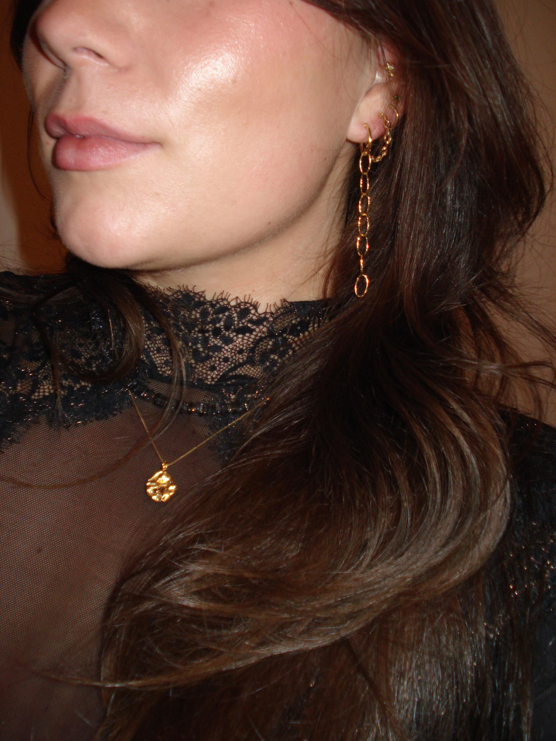 Oorstekers Molly turquoise - ronde achterkant