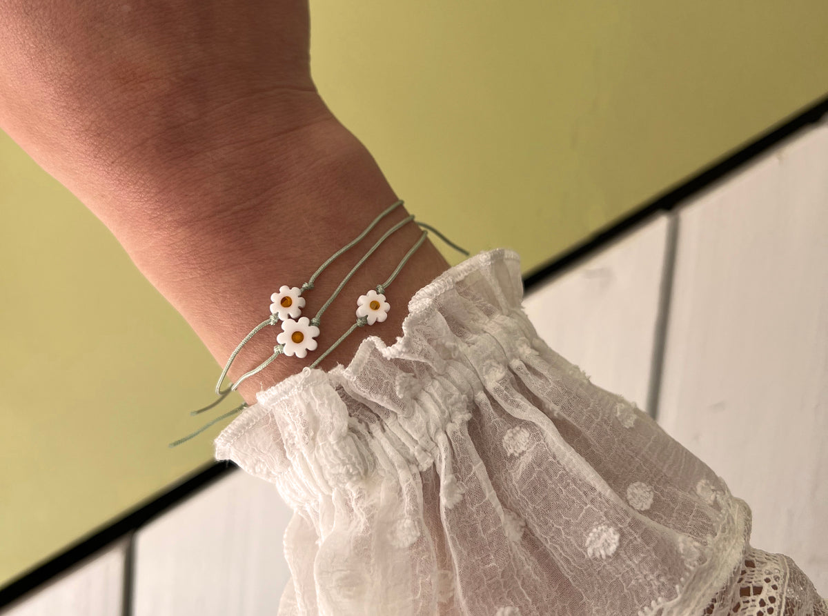 CADEAUTJE  |  Ontvang deze week een armbandje bij je bestelling!