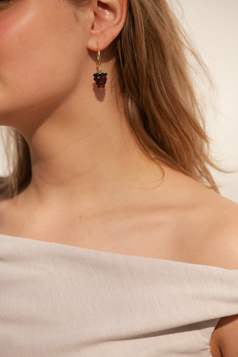 Losse oorbel Grapes - rood & paars