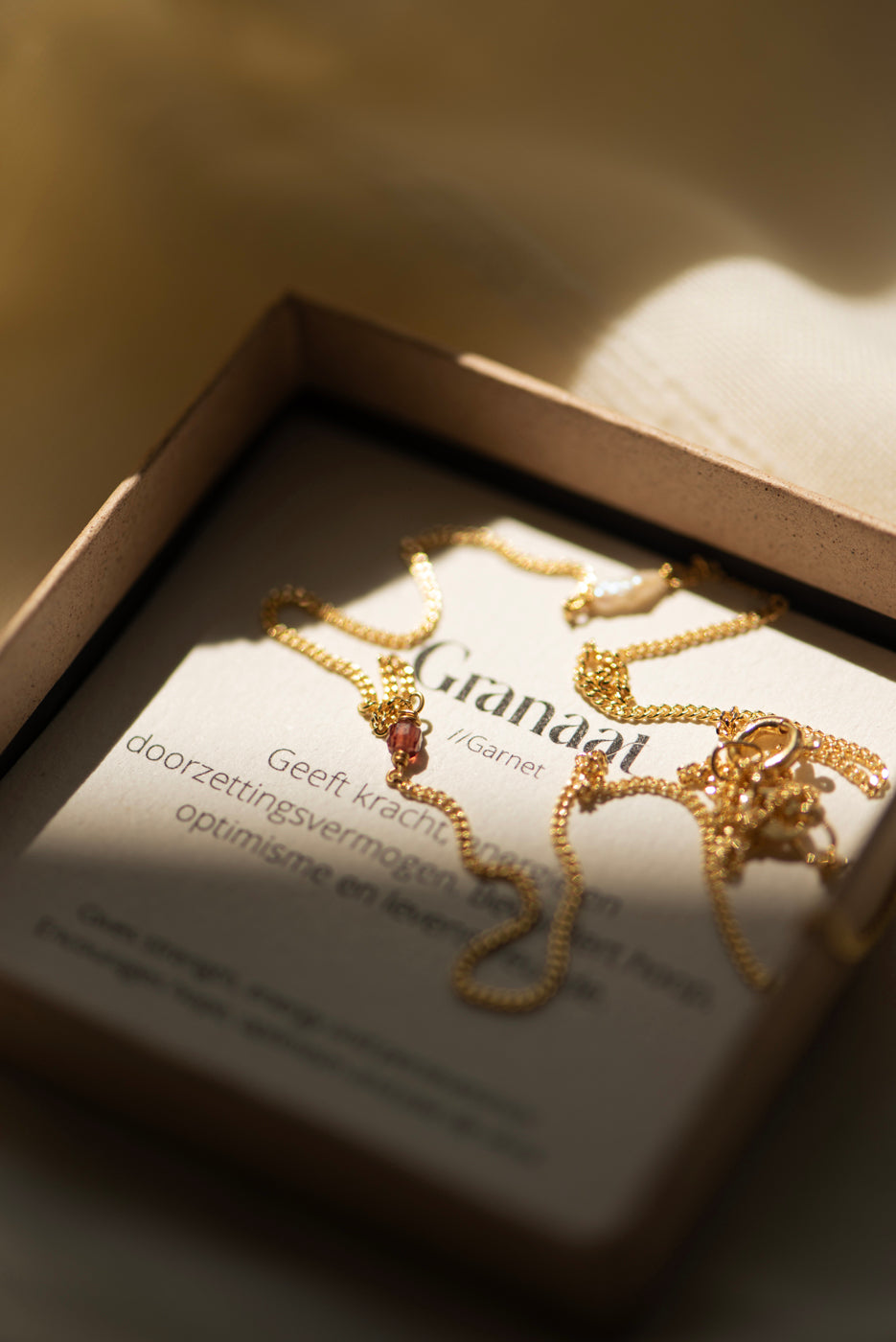 Elemental shortie Granaat (geboortesteen Januari) |  Verguld en zilver
